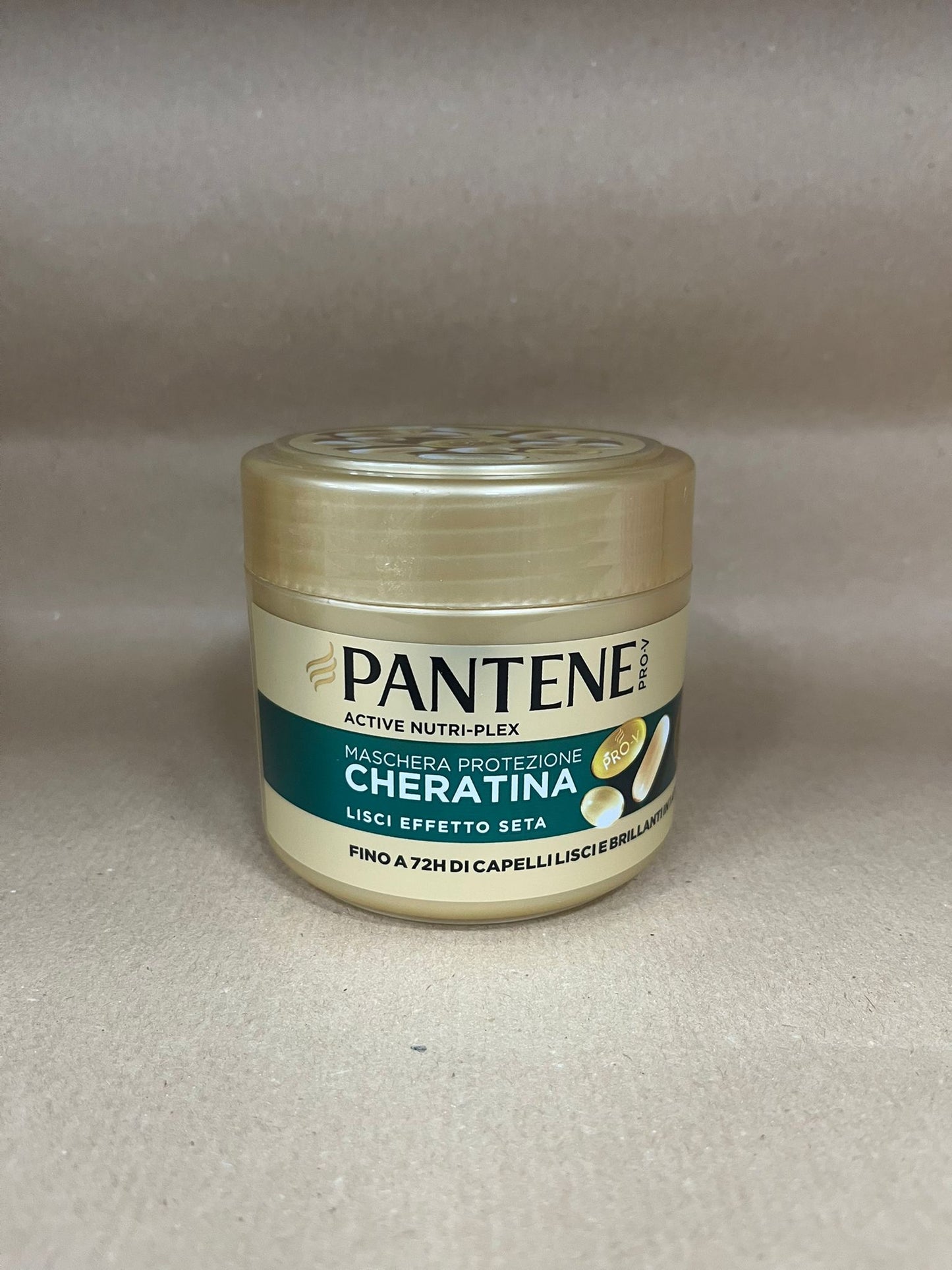 Maschera per capelli pantene con cheratina